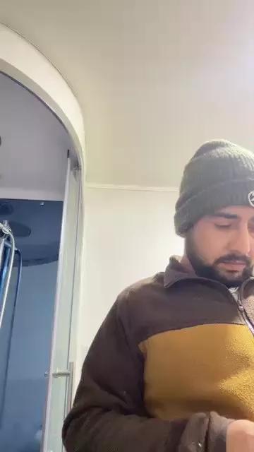 Nickoolas96 on Cam4 