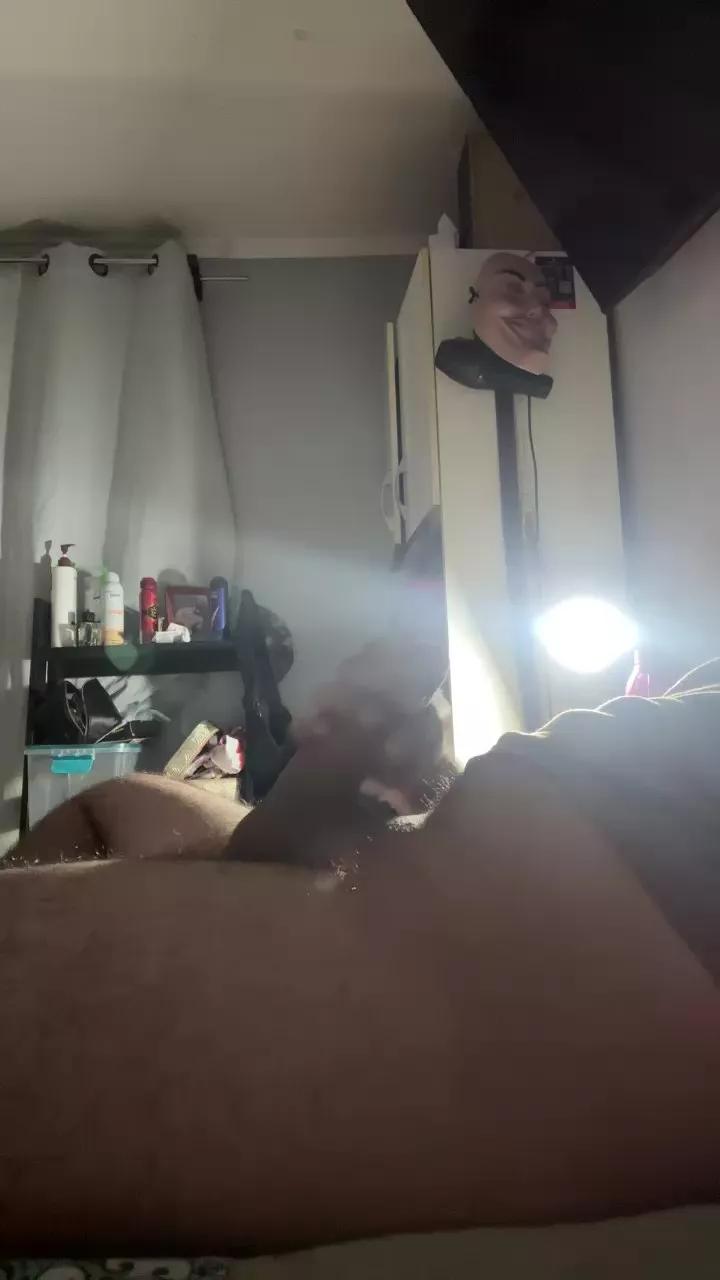 Nickoolas96 on Cam4 