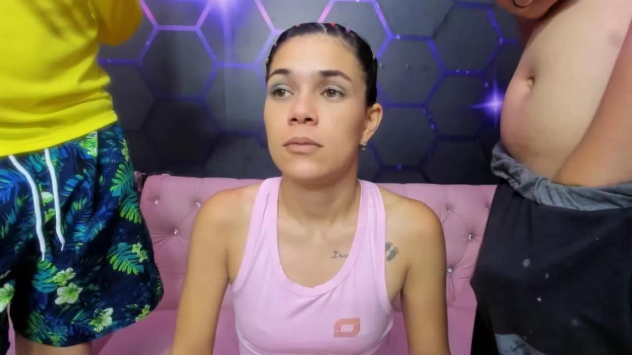 nicol_partys on Cam4 