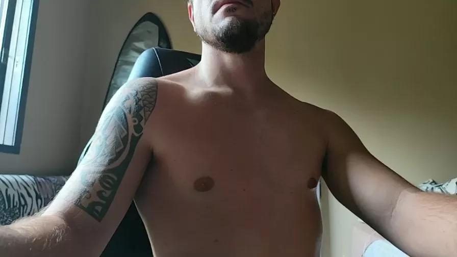 NoaBlaze on Cam4 