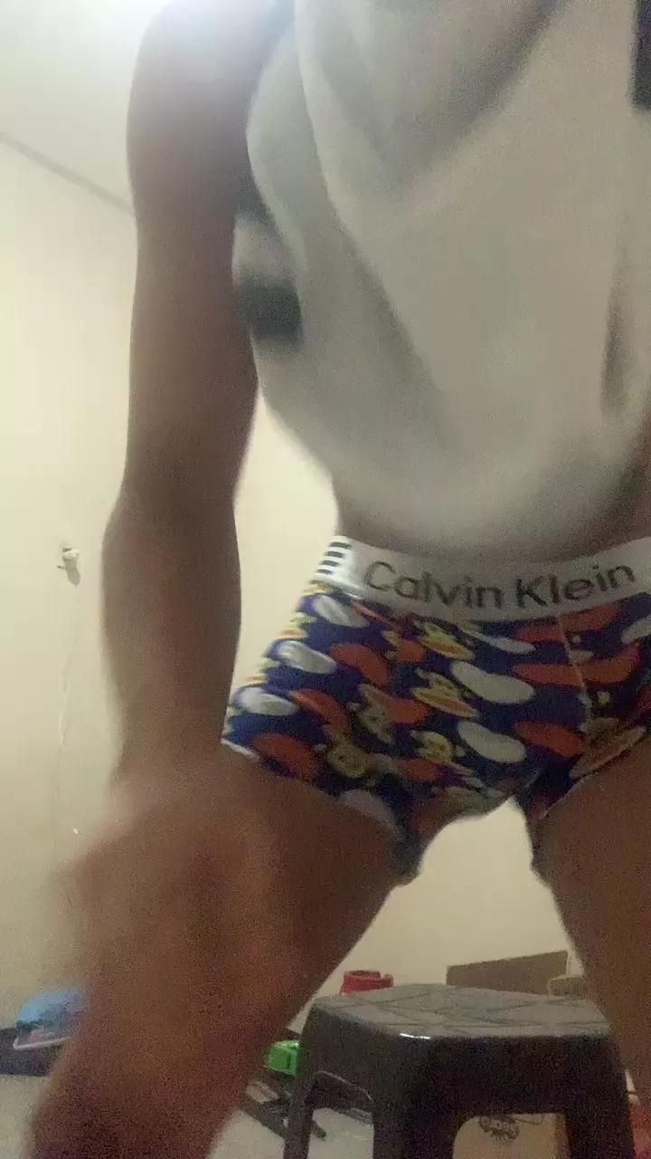 Novinrec81 on Cam4 