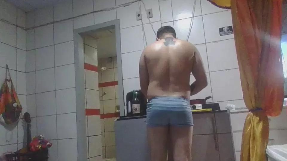 Omiranhaaaa on Cam4 