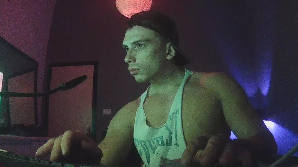 onlybauti on Cam4 