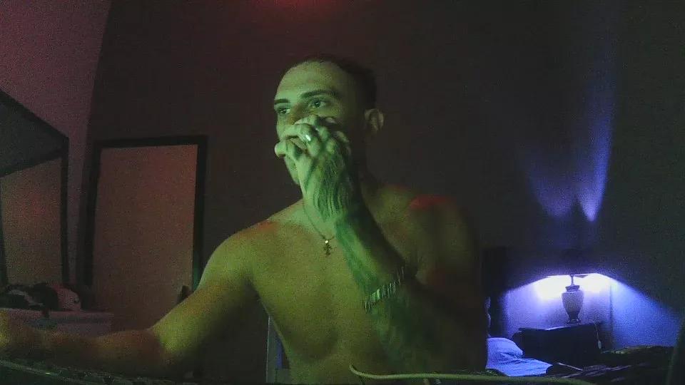 onlybauti on Cam4 