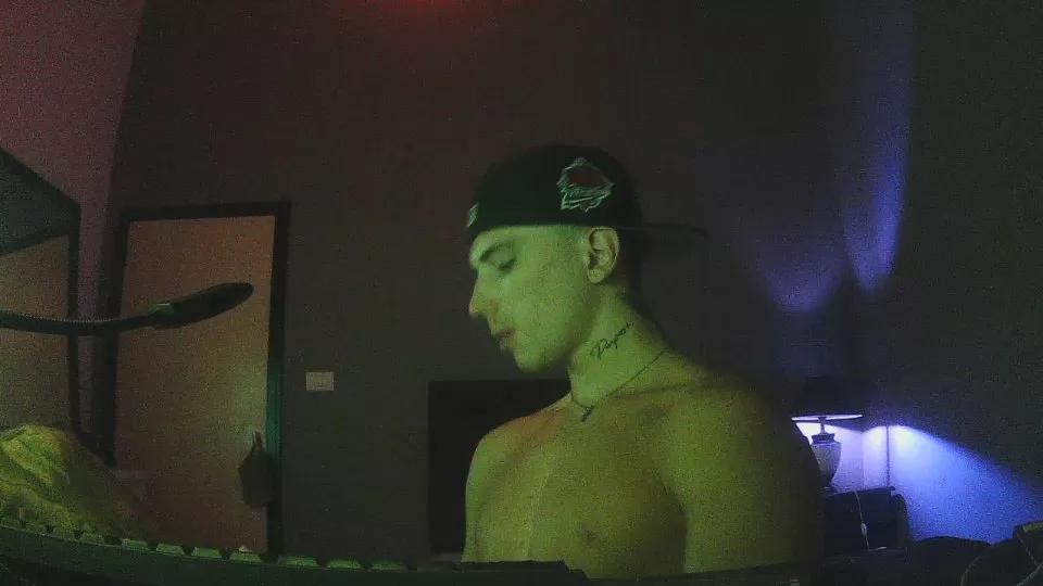 onlybauti on Cam4 
