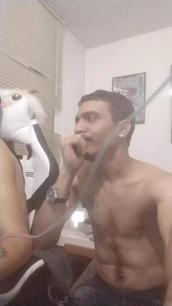 Othman_Alexx on Cam4 