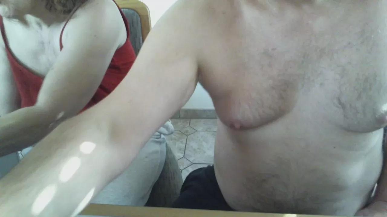 paar103 on Cam4 