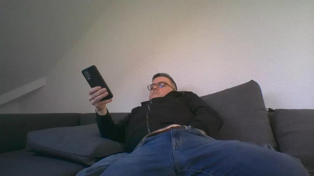 palpi2 on Cam4 