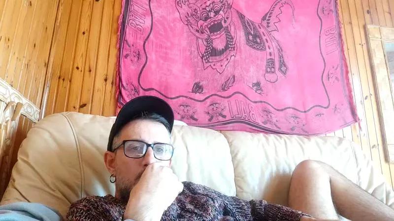 Paquitobaby on Cam4 