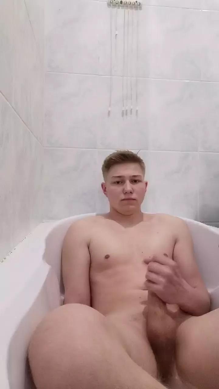 Paskovchik on Cam4 