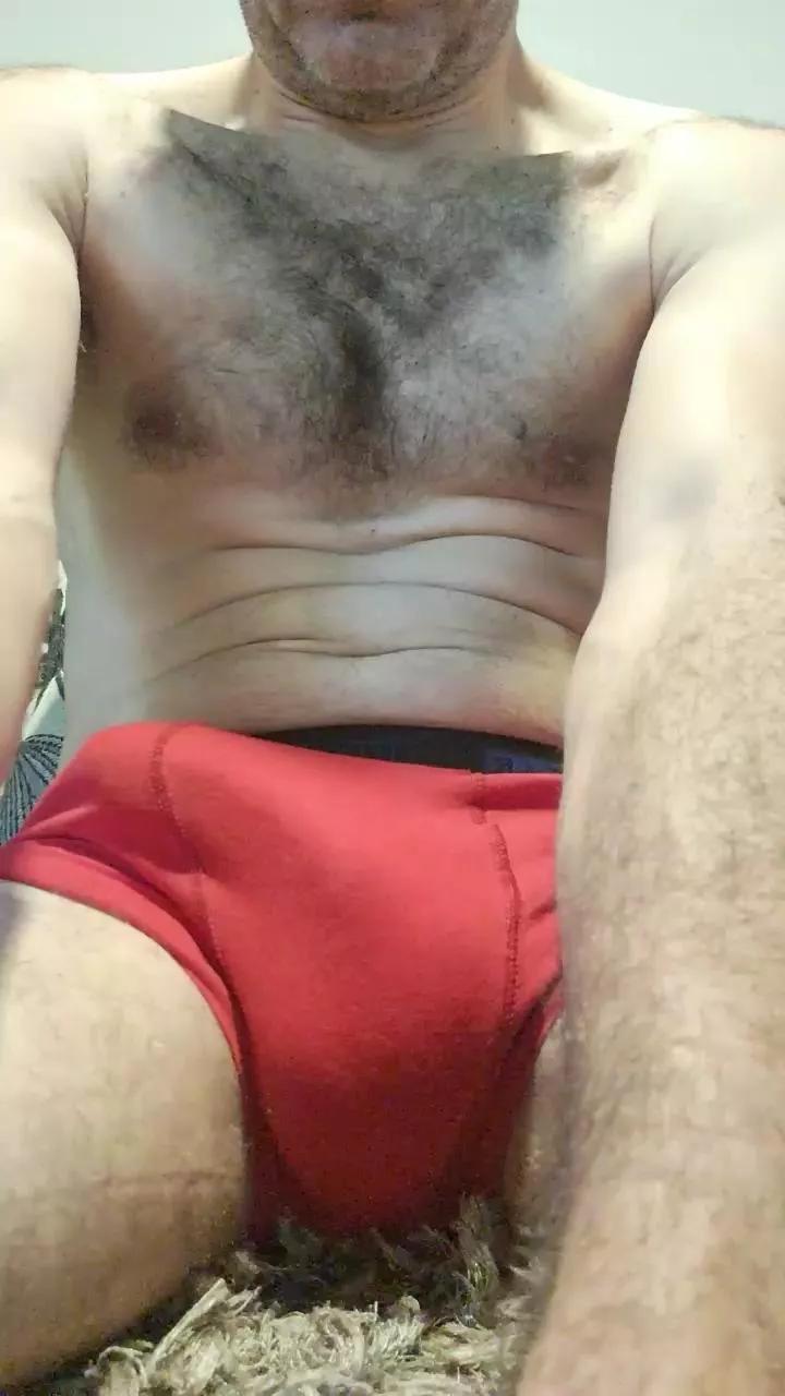 Pausupergrosso on Cam4 