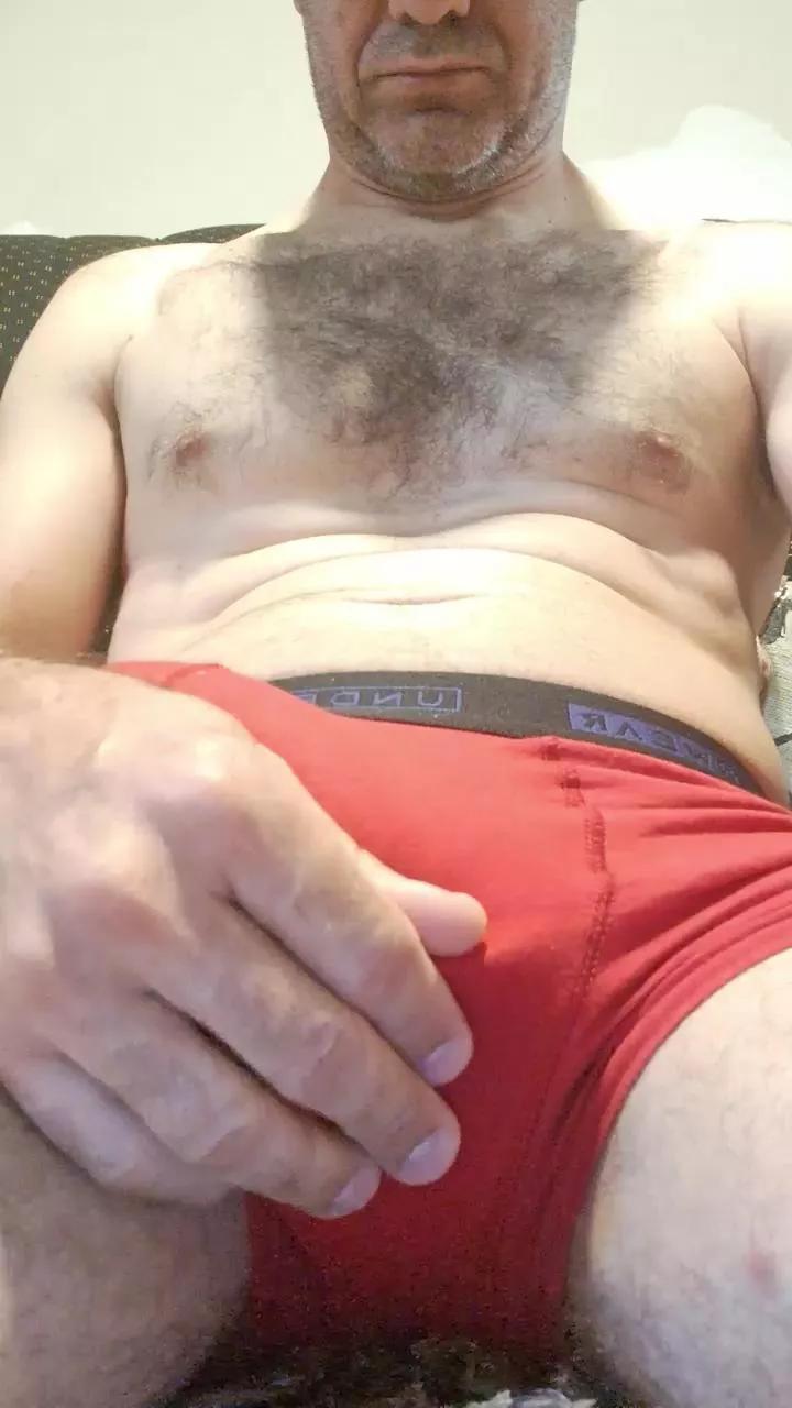 Pausupergrosso on Cam4 