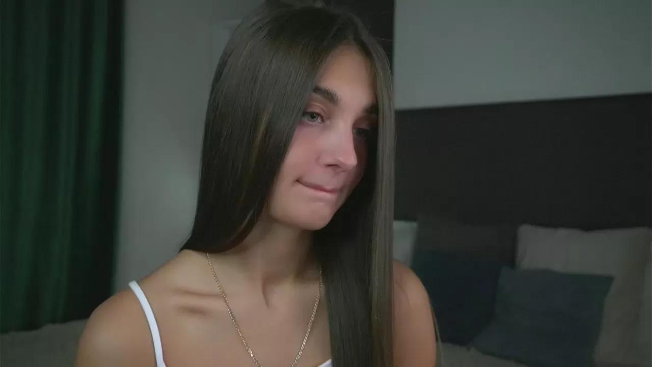 PeaceEmbry on Cam4 