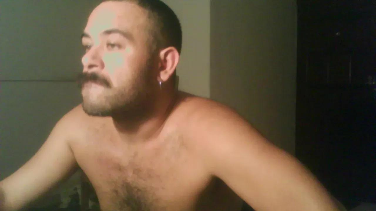 Peludoo3v on Cam4 