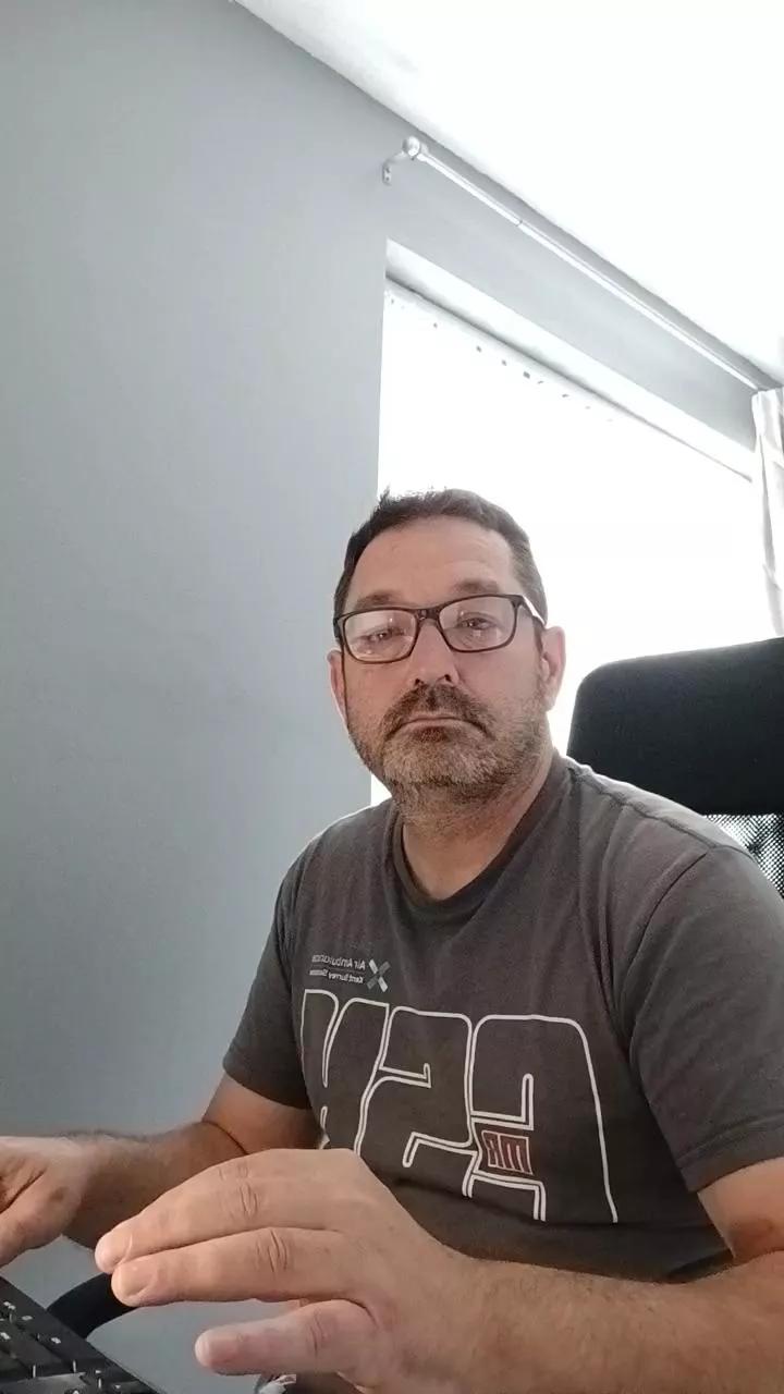 pervintits on Cam4 