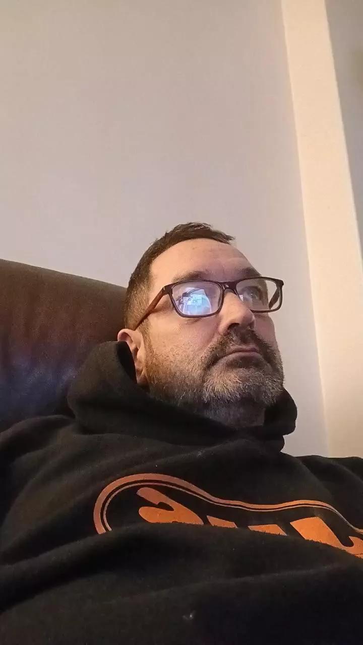 pervintits on Cam4 