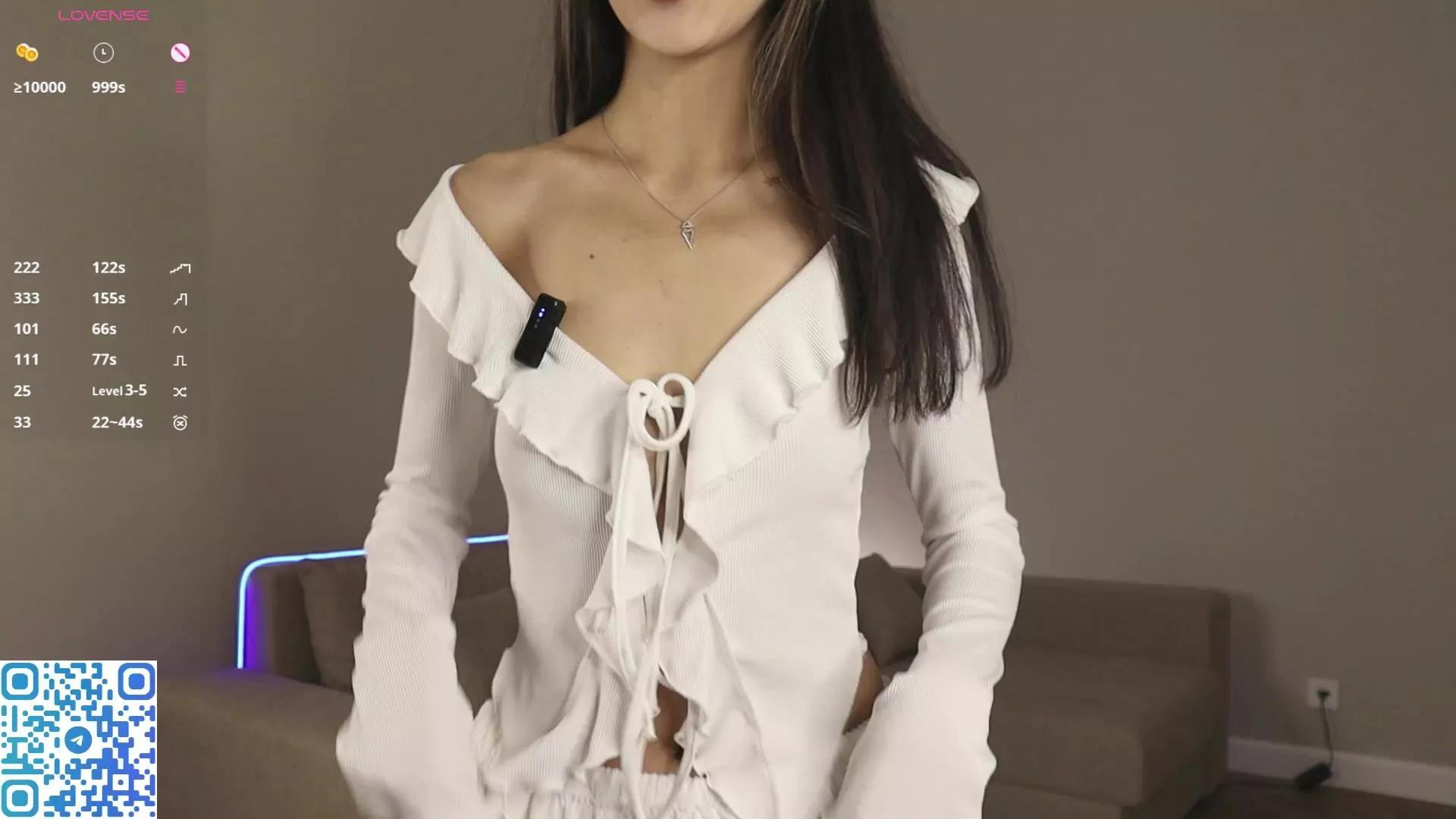 PetulaEsser on Cam4 