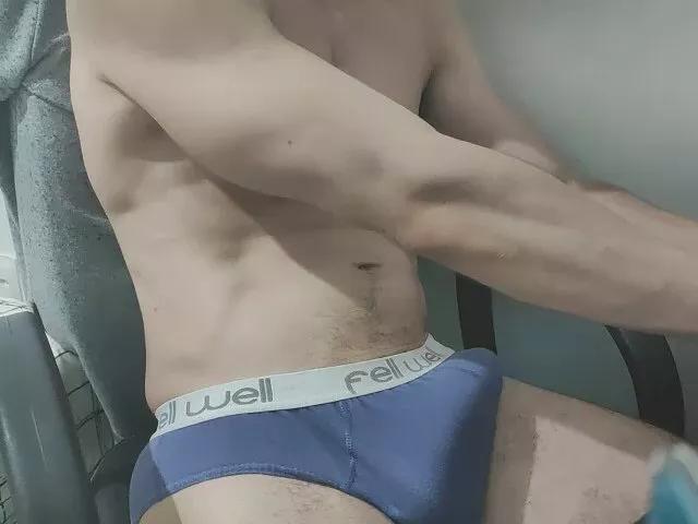 pklauspik on Cam4 