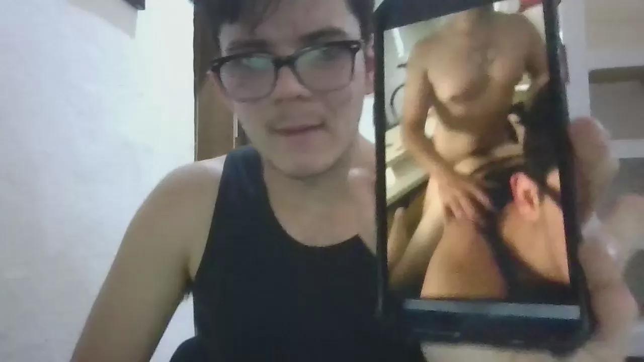PriapusHera on Cam4 