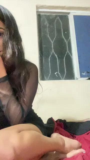 Priscilaaaaa8 on Cam4 