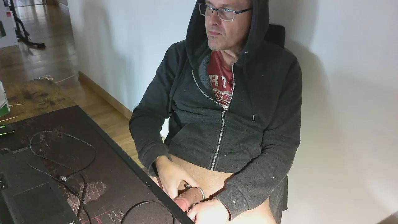 qpmario on Cam4 