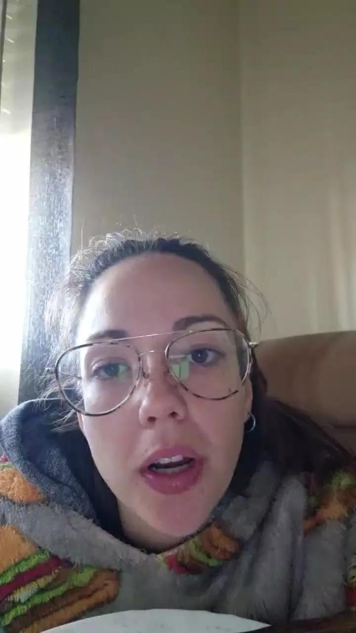Quenomirees on Cam4 