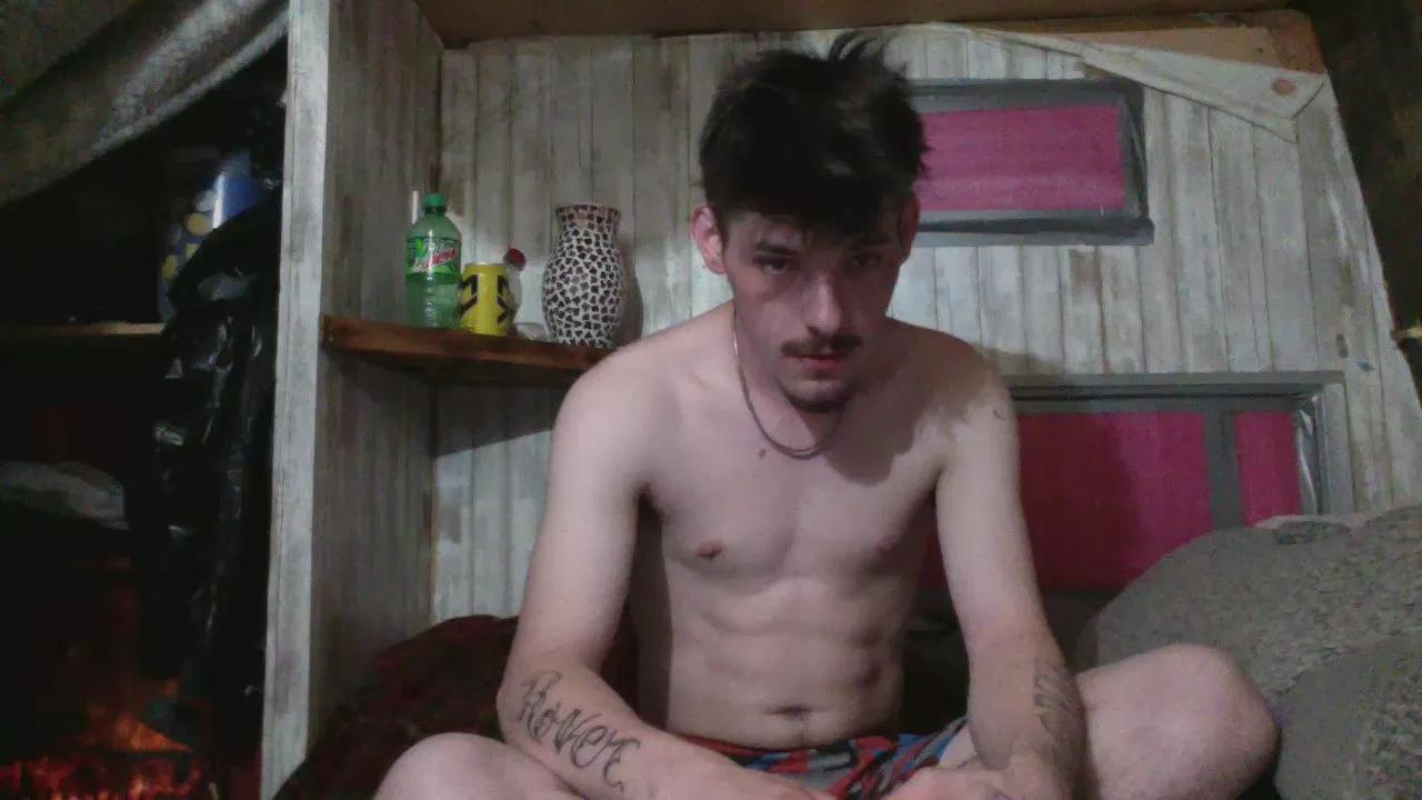 R6verxxx on Cam4 