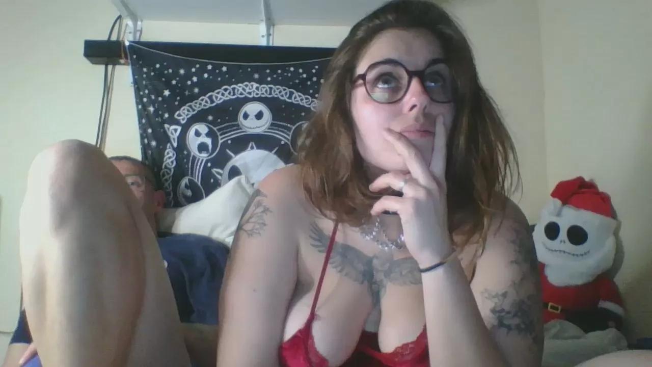 Ragnarhilde on Cam4 