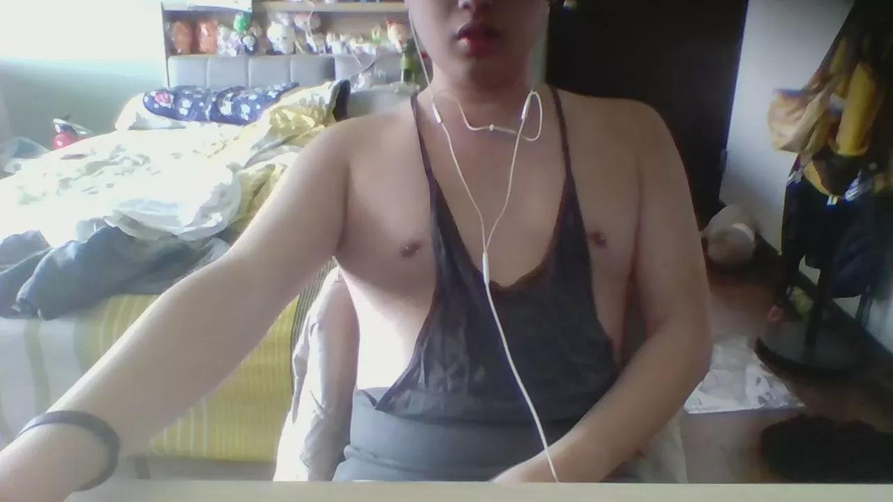 Rainny2000 on Cam4 