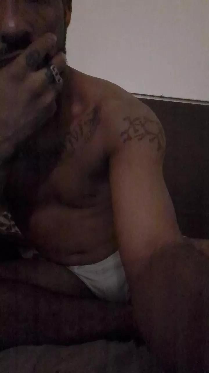 ralph2k22 on Cam4 