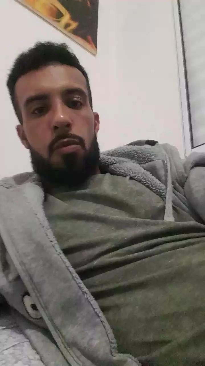 ralph2k22 on Cam4 