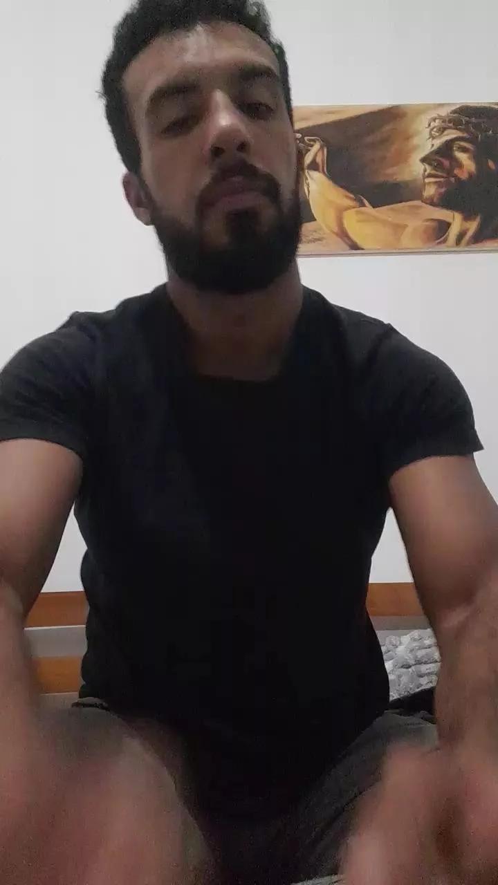 ralph2k22 on Cam4 