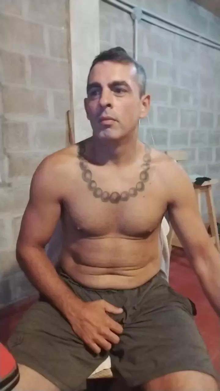 rayadordequeso2 on Cam4 