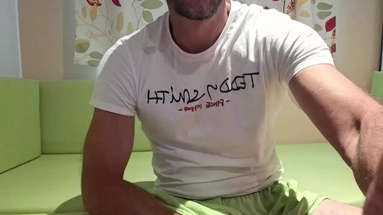 remi06 on Cam4 