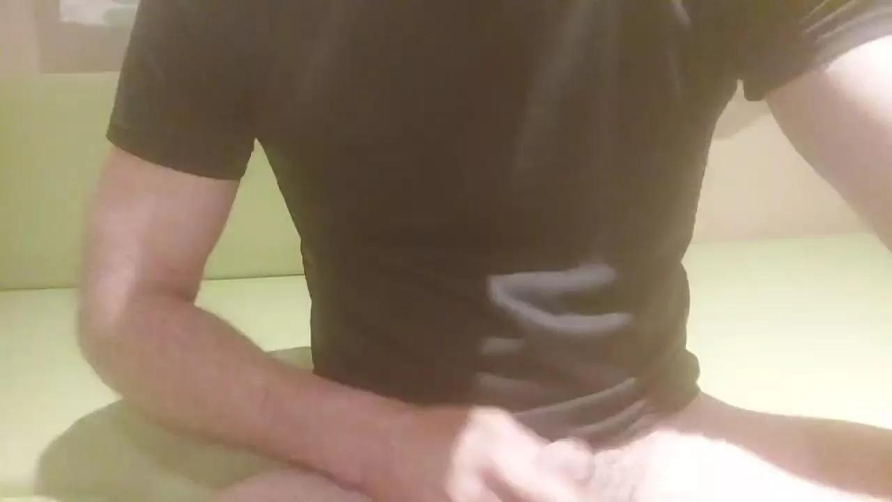 remi06 on Cam4 