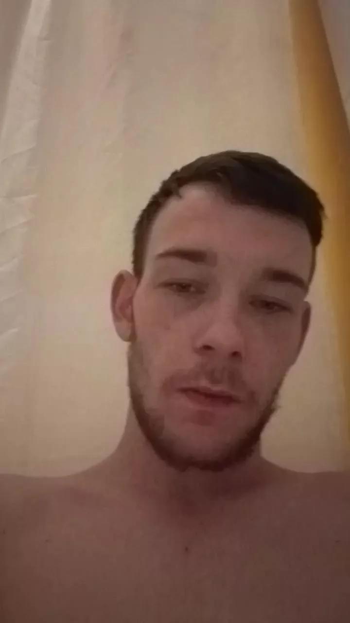richieebisback1 on Cam4 