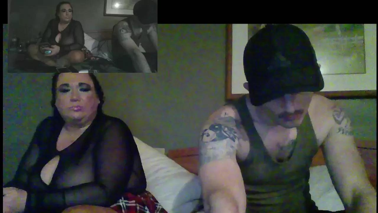 Rock21dan on Cam4 