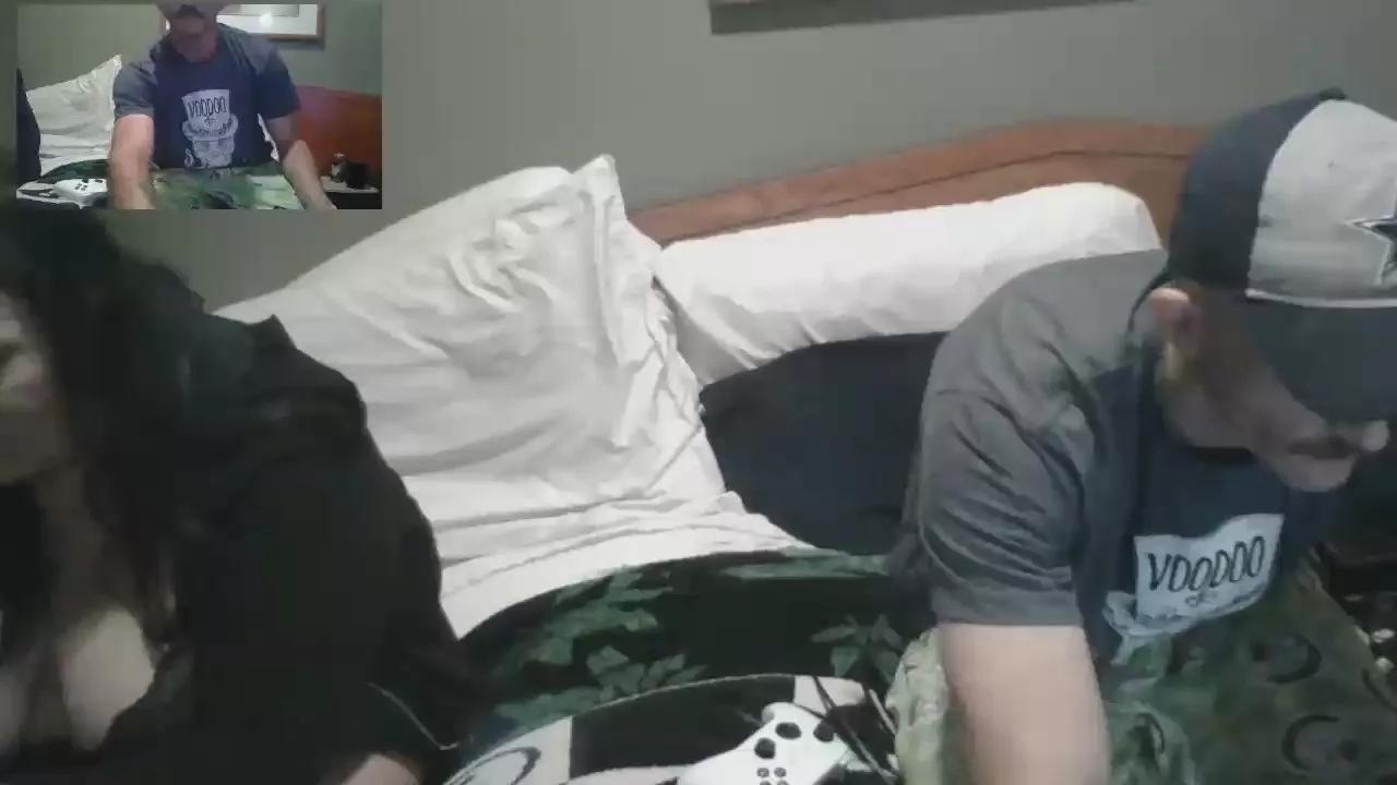 Rock21dan on Cam4 