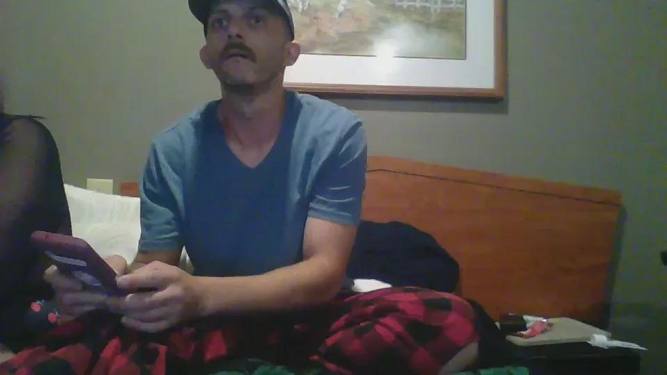 Rock21dan on Cam4 