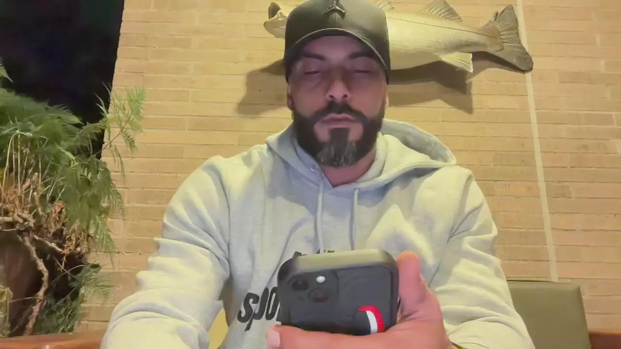 romeolovehot on Cam4 