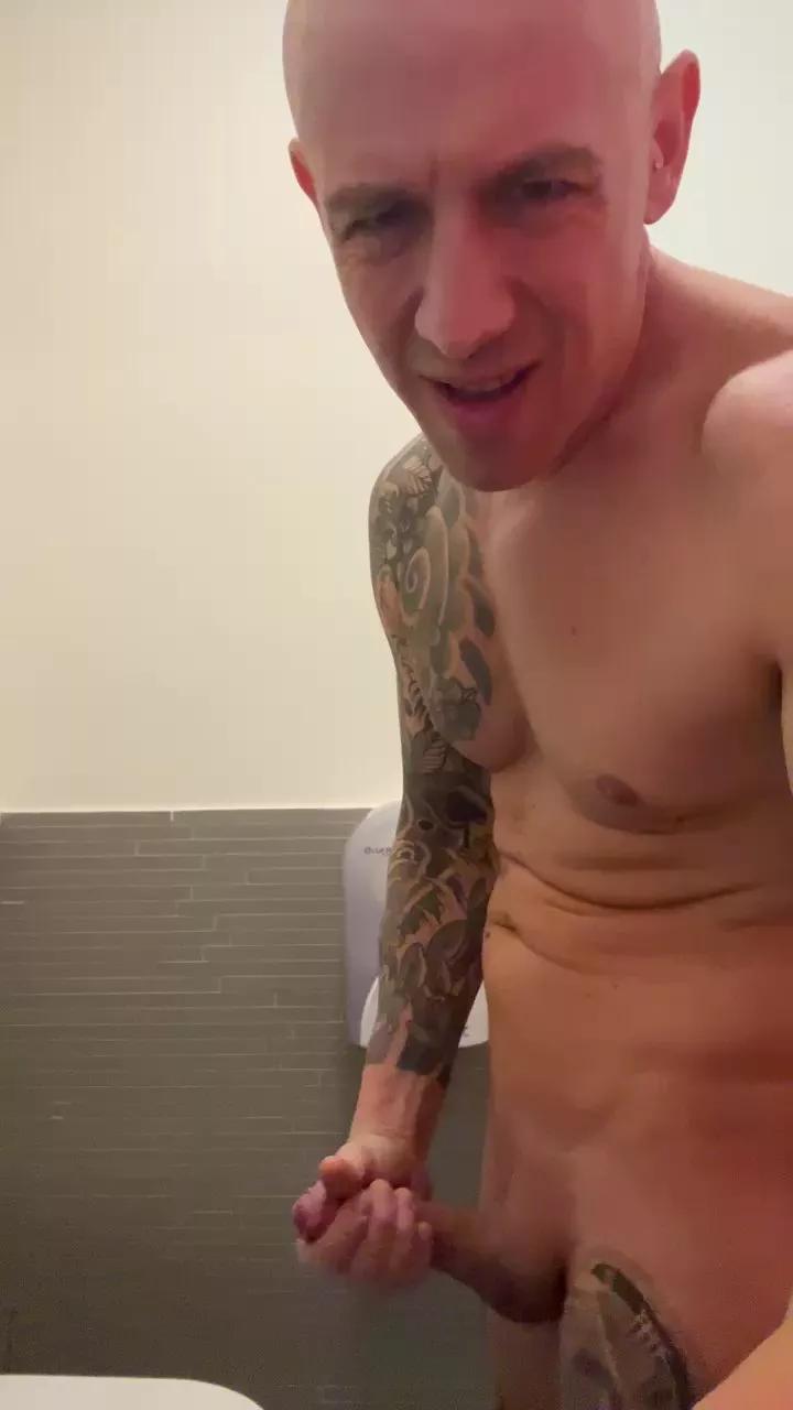 RR1311 on Cam4 