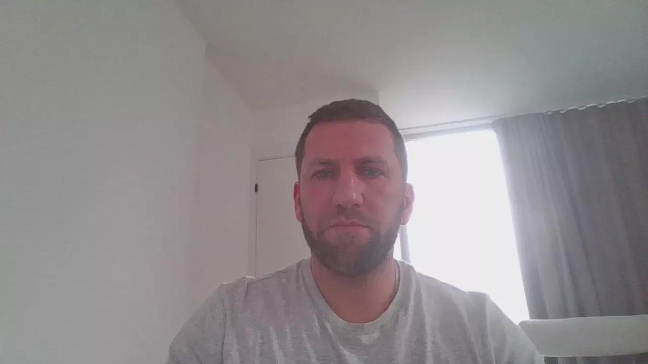 SantiBanton_ on Cam4 