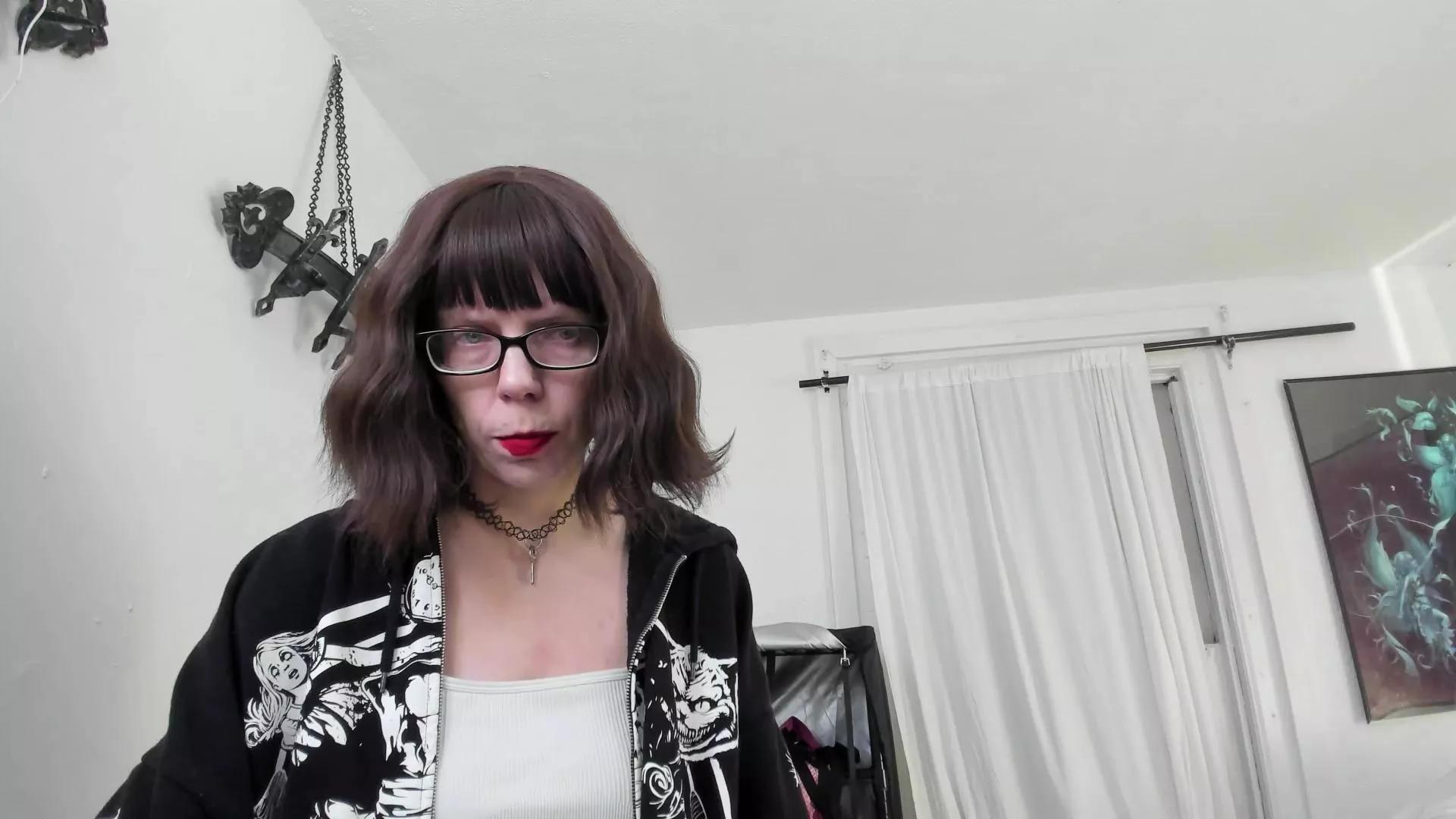 SaraDesireXO on Cam4 