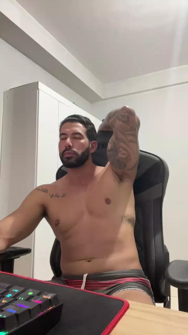 Saradoalto23 on Cam4 