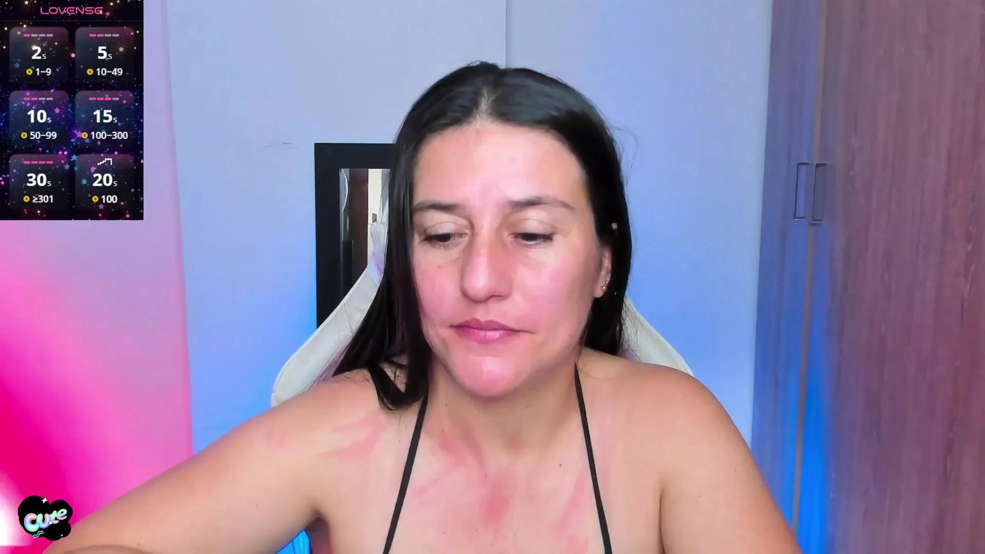 Saskyaa on Cam4 
