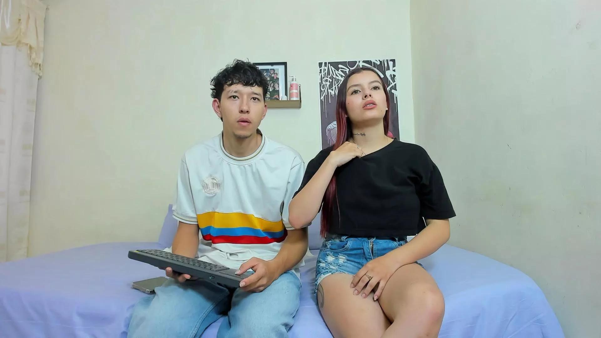 ScarletnNolan on Cam4 