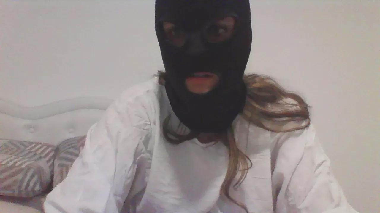 Scop_piA on Cam4 