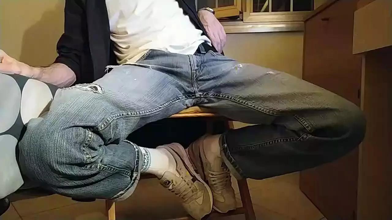 scrocchia84 on Cam4 