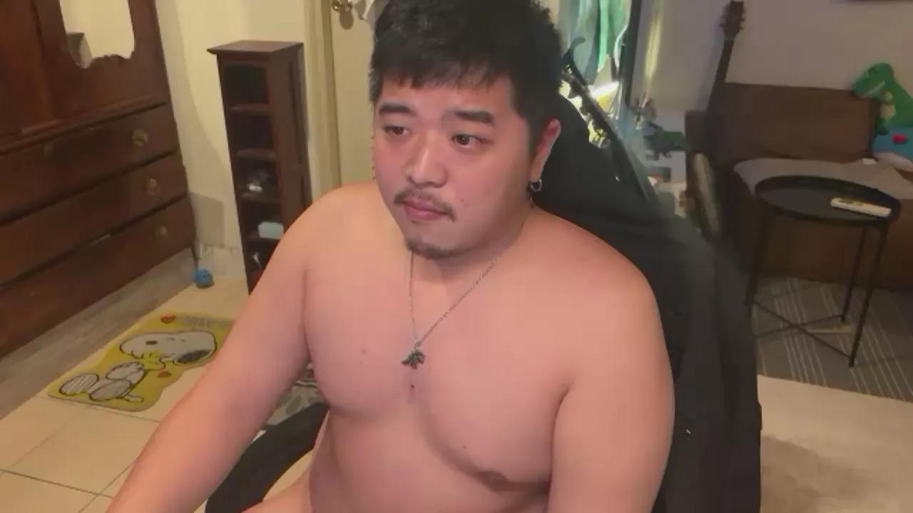 SeanLin1994 on Cam4 