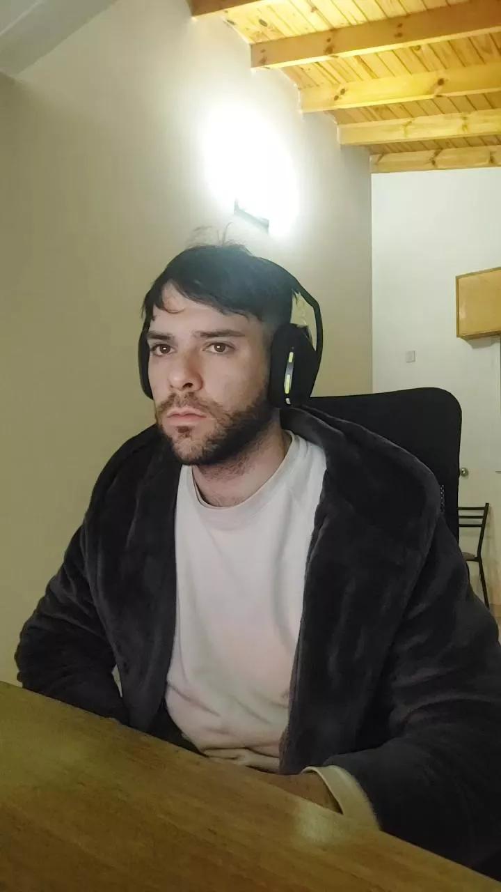 sebashot95 on Cam4 